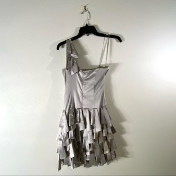 Rare Opulence Origami Dress in Gray. UK 8. Approximately US size 4. - Picture 2 of 12